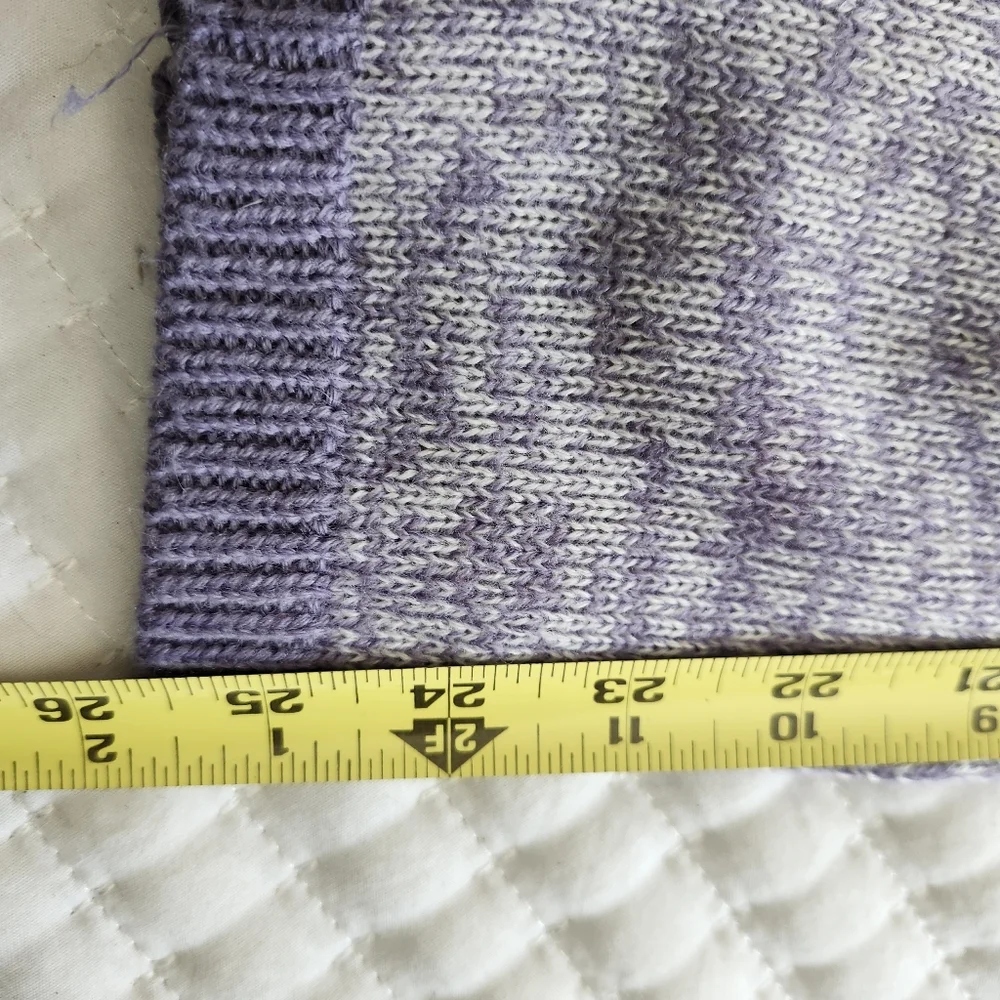 DRESS BARN WOMEN'S LILAC AND GRAY STRIPED SOFT SWEATER SIZE XL